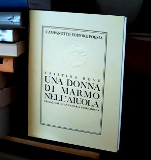 una donna di marmo nell'aiuola - cristina bove